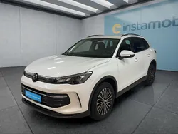 Weiß Gebraucht 2024 VW Tiguan SUV | 37.499 € (Guter Preis)