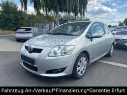 Silber Gebraucht 2009 Toyota Auris Sol Limousine | 2.900 € (Guter Preis)