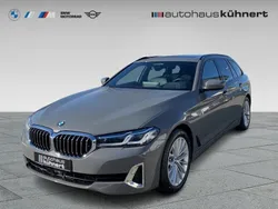 Berninagrau bernsteineffekt me Gebraucht 2021 BMW 540 Luxury Line Kombi | 37.585 € (Guter Preis)