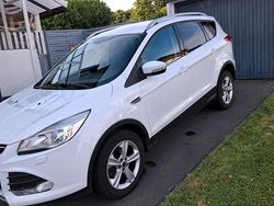 Weiß Gebraucht 2014 Ford Kuga SUV | 8.500 € (Fairer Preis)