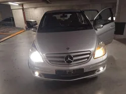 Silber Gebraucht 2006 Mercedes B200 Van / Kleinbus | 1.600 €