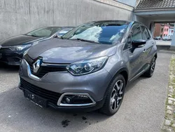 Grau Gebraucht 2015 Renault Captur SUV | 12.600 € (Fairer Preis)