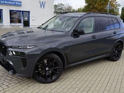 Grau Gebraucht 2022 BMW X7 M Sport SUV | 107.900 €