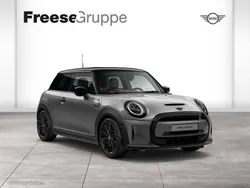 Grau Gebraucht 2022 Mini Cooper SE Kleinwagen | 20.890 € (Etwas zu teuer)