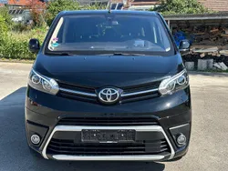 Schwarz Gebraucht 2019 Toyota Proace Verso Executive Kombi | 33.990 € (Fairer Preis)