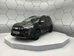 Schwarz Neu 2025 Dacia Jogger Extreme Limousine | 27.990 € (Fairer Preis)