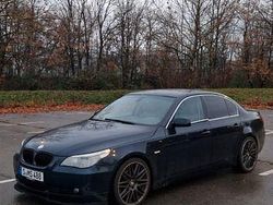 Blau Gebraucht 2005 BMW 530 Limousine | 5.000 € (Guter Preis)