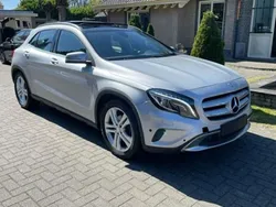 Silber Gebraucht 2017 Mercedes GLA180 Urban SUV | 13.900 € (Superpreis)