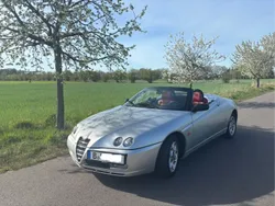 Silber Gebraucht 2003 Alfa Romeo Spider Cabrio | 4.499 € (Superpreis)