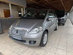 Grau Gebraucht 2006 Mercedes A170 Kleinwagen | 5.490 € (Etwas zu teuer)