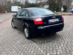 Schwarz Gebraucht 2004 Audi A4 Limousine | 2.000 € (Fairer Preis)