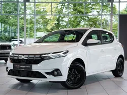 Weiß Gebraucht 2024 Dacia Sandero Expression Kleinwagen | 13.790 € (Guter Preis)