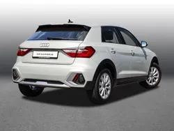 Grau Gebraucht 2023 Audi A1 Basis Kleinwagen | 24.148 € (Guter Preis)