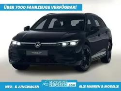 Grenadillschwarz metallic Neu 2024 VW Passat R-line Kombi | 49.506 € (Superpreis)