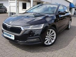 Black magic pearlescent Gebraucht 2021 Skoda Octavia Style Kombi | 20.960 € (Fairer Preis)