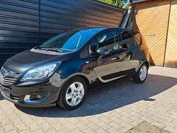 Schwarz Gebraucht 2014 Opel Meriva Edition Van / Kleinbus | 9.399 € (Teuer)