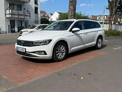 Weiß Gebraucht 2020 VW Passat Kombi | 16.700 € (Superpreis)