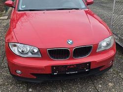Rot Gebraucht 2006 BMW 116 Kleinwagen | 3.900 € (Fairer Preis)