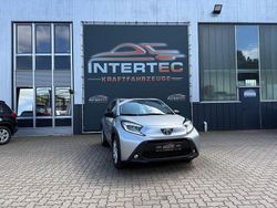 Silber Gebraucht 2023 Toyota Aygo Business Edition Kleinwagen | 14.999 € (Fairer Preis)