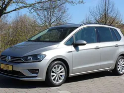 Tungsten silver metallic Gebraucht 2015 VW Golf Sportsvan LOUNGE Van / Kleinbus | 11.980 € (Fairer Preis)