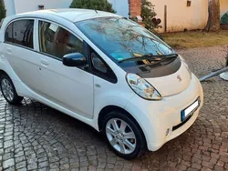 Weiß Gebraucht 2017 Peugeot iON Kleinwagen | 7.900 € (Etwas zu teuer)