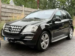 Schwarz Gebraucht 2011 Mercedes ML350 SUV | 16.300 € (Guter Preis)