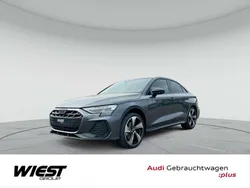 Daytonagrau perleffekt Gebraucht 2025 Audi A3 S-Line Limousine | 48.888 €