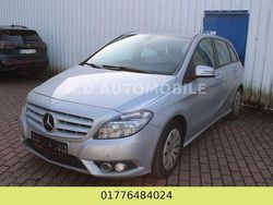 Silber Gebraucht 2014 Mercedes B220 Van / Kleinbus | 12.999 € (Fairer Preis)