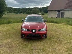 Rot Gebraucht 2006 Seat Ibiza Kleinwagen | 1.999 € (Etwas zu teuer)