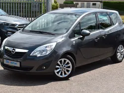 Grau Gebraucht 2012 Opel Meriva Van / Kleinbus | 3.290 € (Superpreis)