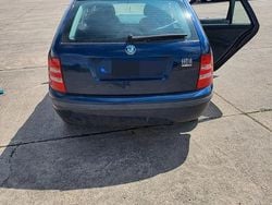 Blau Gebraucht 2003 Skoda Fabia Classic Kombi | 500 € (Superpreis)