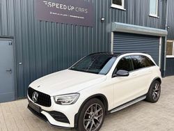 Weiß Gebraucht 2020 Mercedes GLC300 AMG SUV | 34.900 € (Fairer Preis)