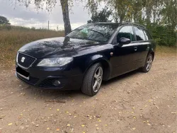 Schwarz Gebraucht 2011 Seat Exeo Sport Kombi | 2.800 € (Fairer Preis)