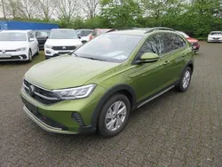 Visual green (metallic) Gebraucht 2024 VW Taigo Life SUV | 21.988 € (Guter Preis)