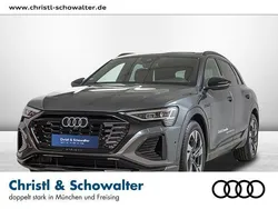Daytonagrau perleffekt (grau) Gebraucht 2023 Audi Q8 e-tron S-Line SUV | 64.947 € (Guter Preis)