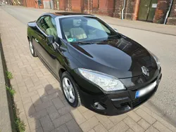 Schwarz Gebraucht 2011 Renault Mégane Cabriolet Cabrio | 6.499 € (Fairer Preis)
