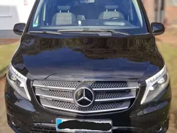 Schwarz Gebraucht 2017 Mercedes Vito Edition Van / Kleinbus | 28.500 € (Fairer Preis)