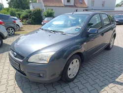 Grau Gebraucht 2008 Ford Focus Fun X Limousine | 3.798 € (Fairer Preis)