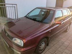 Rot Gebraucht 1997 VW Golf III Kleinwagen | 650 € (Superpreis)