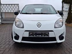 Weiß Gebraucht 2011 Renault Twingo Authentique Kleinwagen | 1.200 € (Guter Preis)