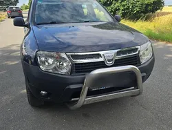 Schwarz Gebraucht 2010 Dacia Duster Lauréate SUV | 4.900 € (Guter Preis)