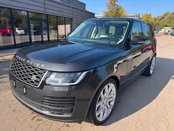 Grau Gebraucht 2021 Land Rover Range Rover Vogue SUV | 69.900 € (Fairer Preis)