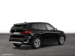 Schwarz Gebraucht 2024 BMW iX1 SUV | 48.464 € (Teuer)