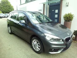 Grau Gebraucht 2016 BMW 218 Gran Tourer Advantage Van / Kleinbus | 7.990 € (Superpreis)
