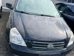 Midnight black Gebraucht 2010 Kia Carnival LX Van / Kleinbus | 1.999 € (Superpreis)