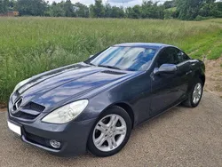 Grau Gebraucht 2009 Mercedes SLK200 Cabrio | 11.900 € (Fairer Preis)