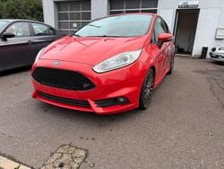 Rot Gebraucht 2014 Ford Fiesta ST Kleinwagen | 5.990 € (Guter Preis)