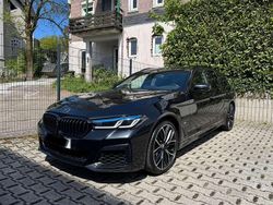 Schwarz Gebraucht 2021 BMW 530 M Sport Kombi | 35.000 € (Teuer)