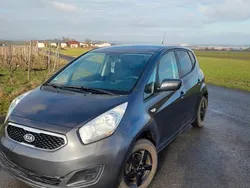 Grau Gebraucht 2013 Kia Venga 2 Kleinwagen | 7.500 € (Teuer)