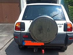 Weiß Gebraucht 1996 Toyota RAV4 SUV | 4.150 € (Fairer Preis)